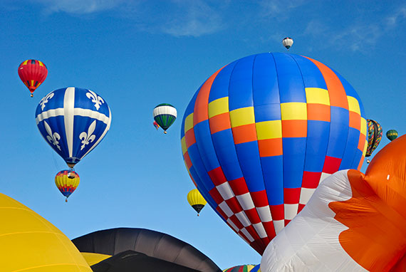 Hot air balloons in Gatineau are a sign of positivity and change in the face of alcoholism and addiction.